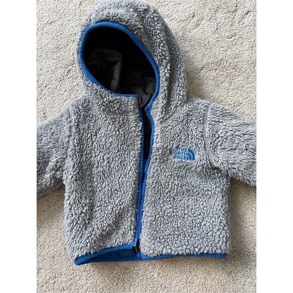 The North Face baby boy reversible mossbud jacket 0-3mon, $98 B32 - Picture 7 of 8